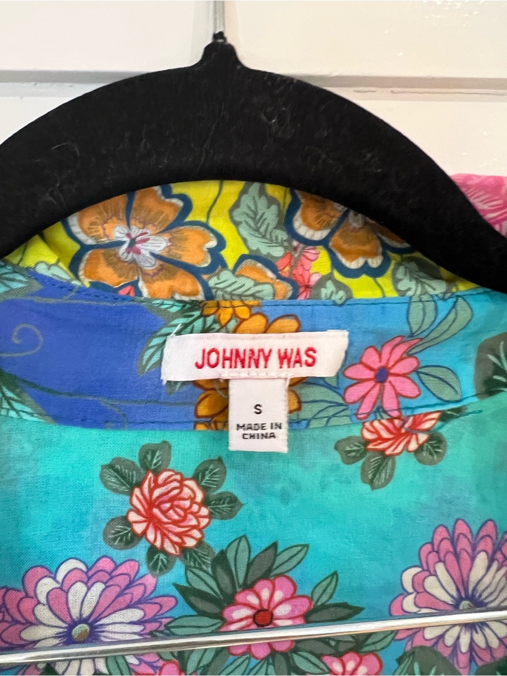 EUC Johnny Was Rainbow Floral Colorful Multicolored Henley Blouse - Picture 3 of 7